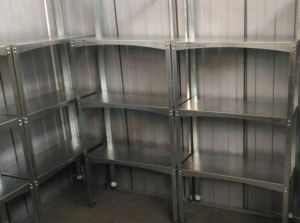 Полки для металических и пластиковых хозблоков